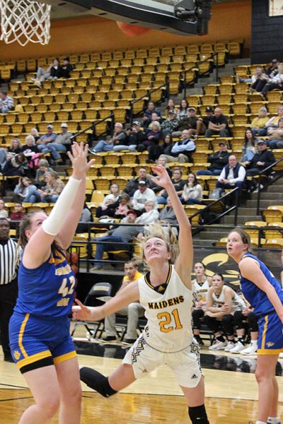 Tough shot--
Senior forward Tatum Medlin goes in for a lay up during preseason play against Frenship on Nov. 14. The Maidens fell to the Tigers, 78-57.