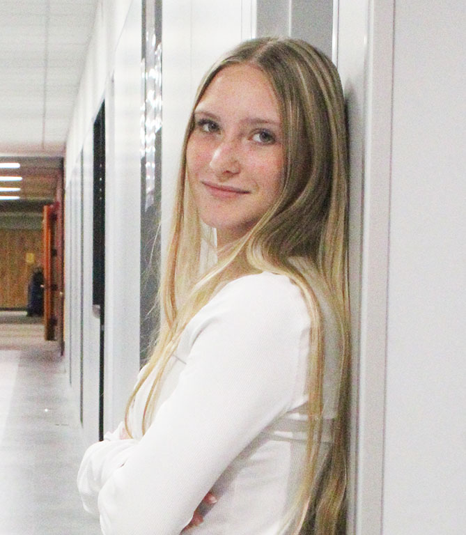 Chloe Giesbrecht