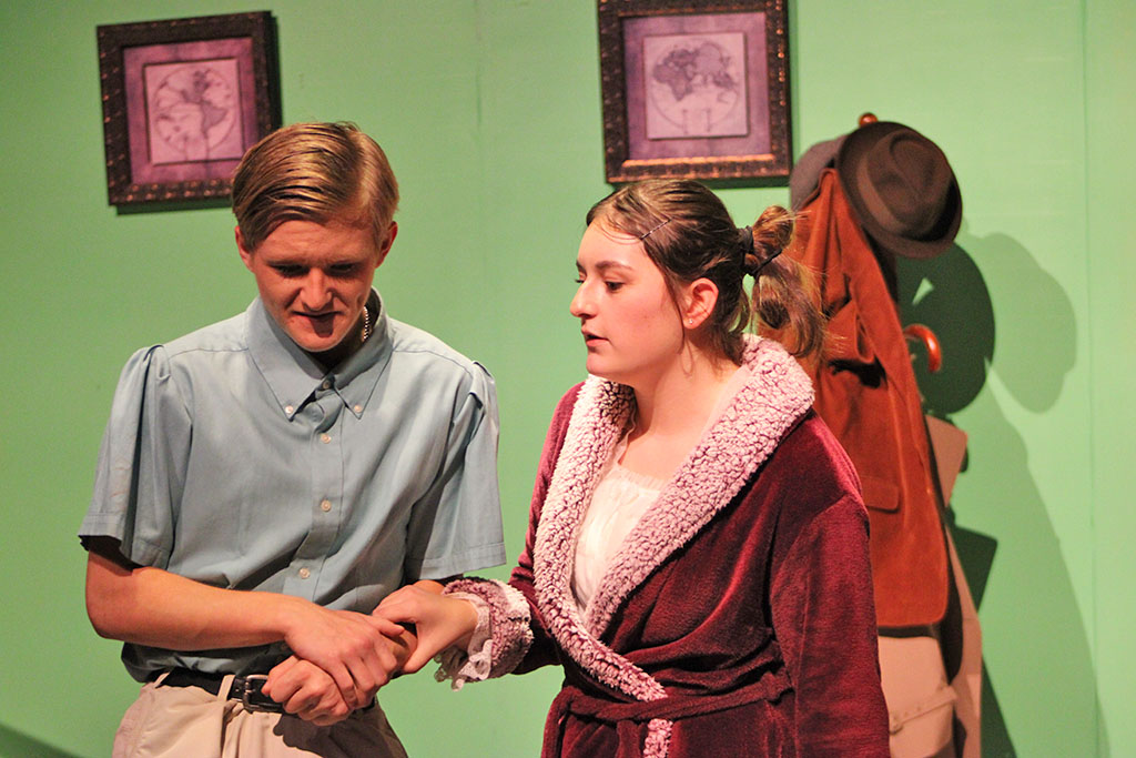 Mom in control--
During dress rehearsals on Sept. 23, senior Joey Penner as Roddy Stern talks with senior Kamryn Leblanc who plays his mother Molly in Unexpected Tenderness.